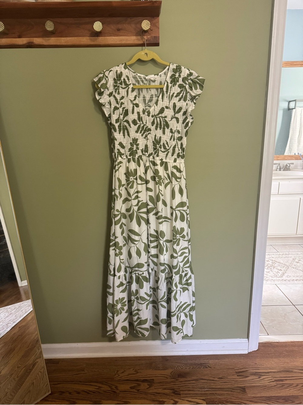 NWOT Women's White and Olive Green Floral Smocked Front Button Maxi Dress